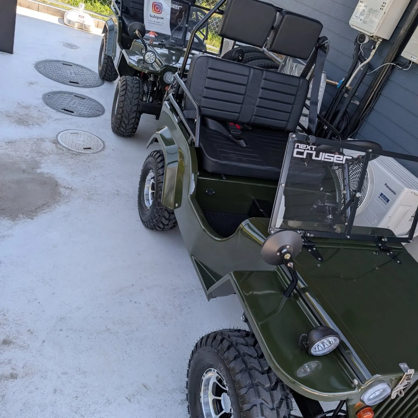 電動ミニジ−プ　2台ありますよ～。